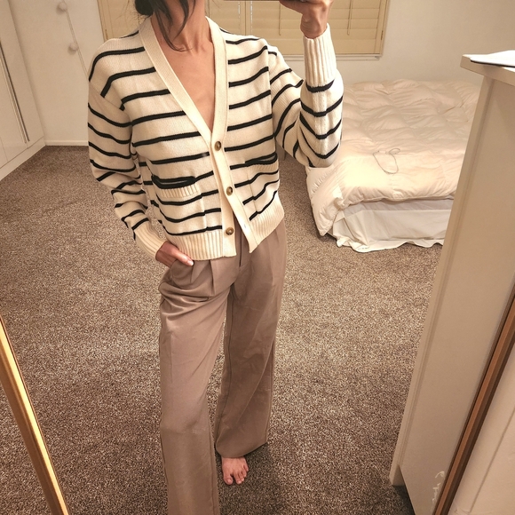 Polo Ralph Lauren Merino Wool Striped Cream and Black Wool Cardigan - Picture 1 of 9